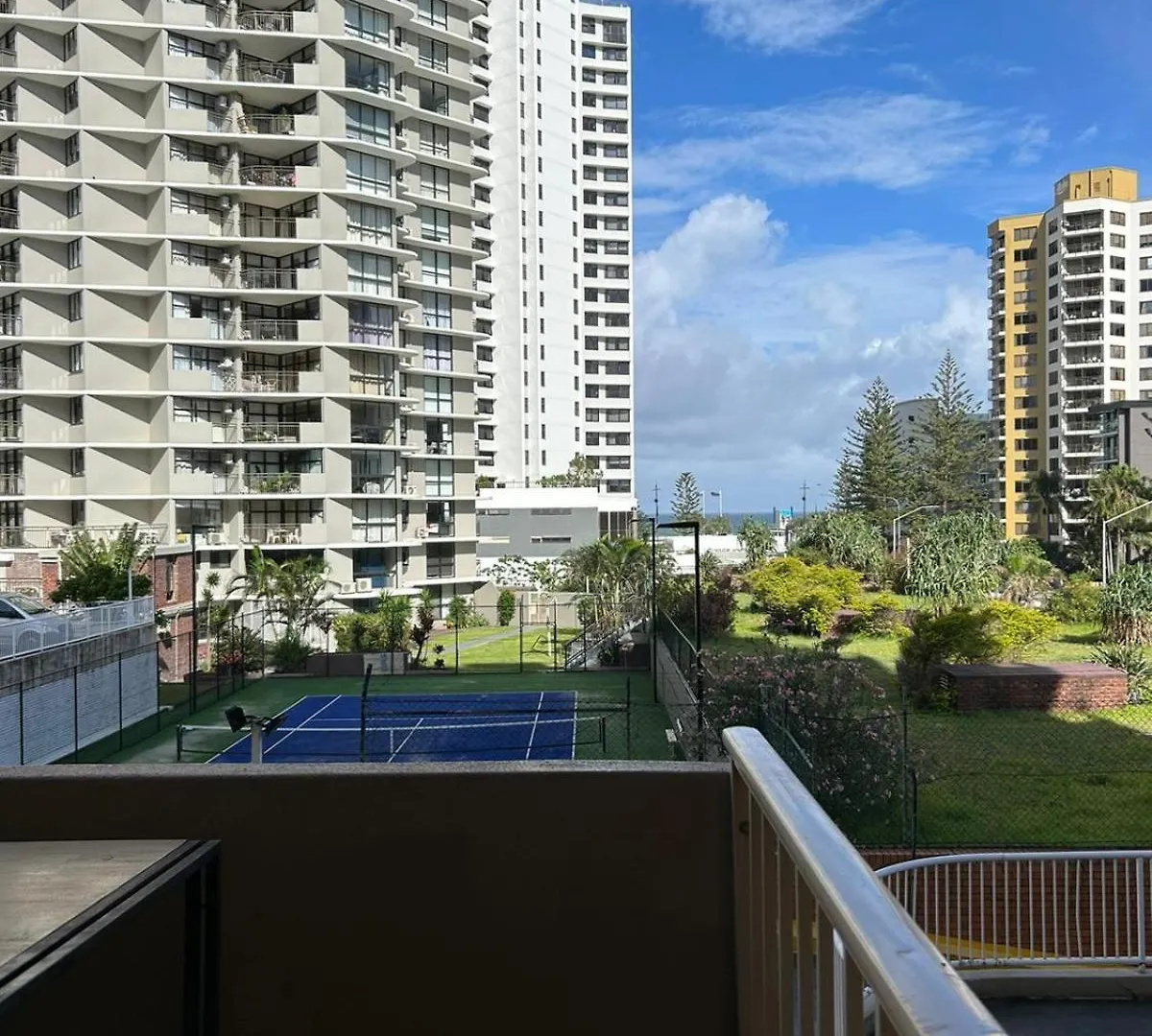 Surfers Private Apartments Gold Coast